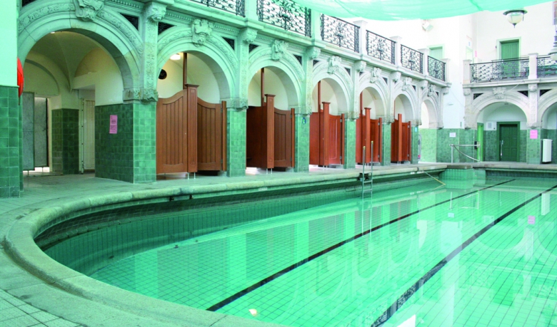 The Baerwaldbad - Conservation of a Public Bath House through Vocational Training, Berlin GERMANY (Grand Prix)