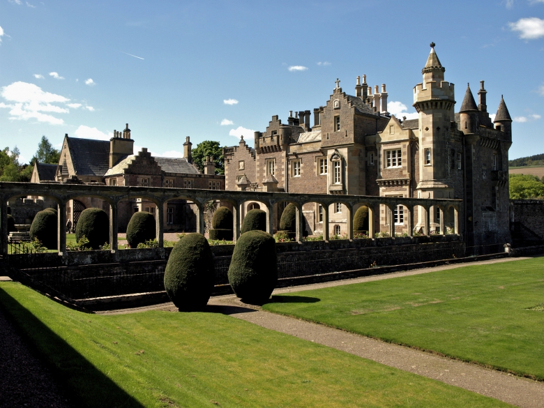 Abbotsford: The Home of Sir Walter Scott, UNITED KINGDOM